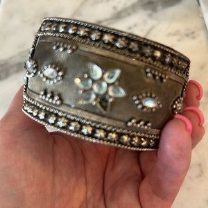 Clasp Bangle bracelet